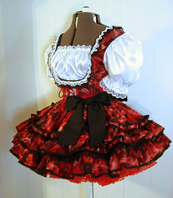 PHOTOS COPYRIGHT TO UNIKAREN DESIGNS.  DO NOT STEAL!!!