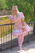 PHOTOS COPYRIGHT TO UNIKAREN DESIGNS.  DO NOT STEAL!!!